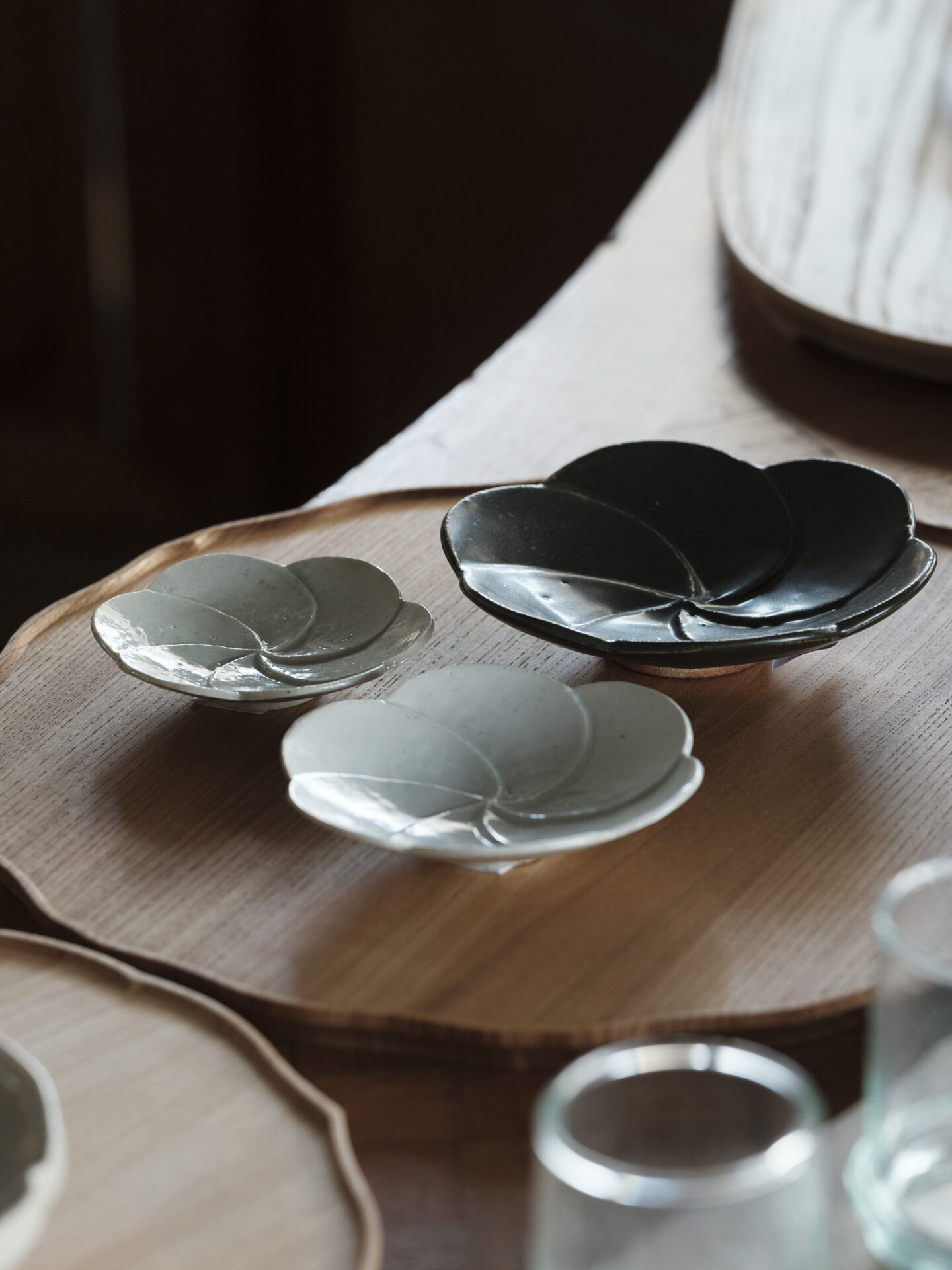 輪花皿で春の食卓を華やかに